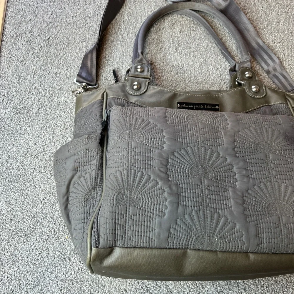 Petunia Pickle Bottom Diaper Bag Grey Quilted Shell Pattern city carryall casual